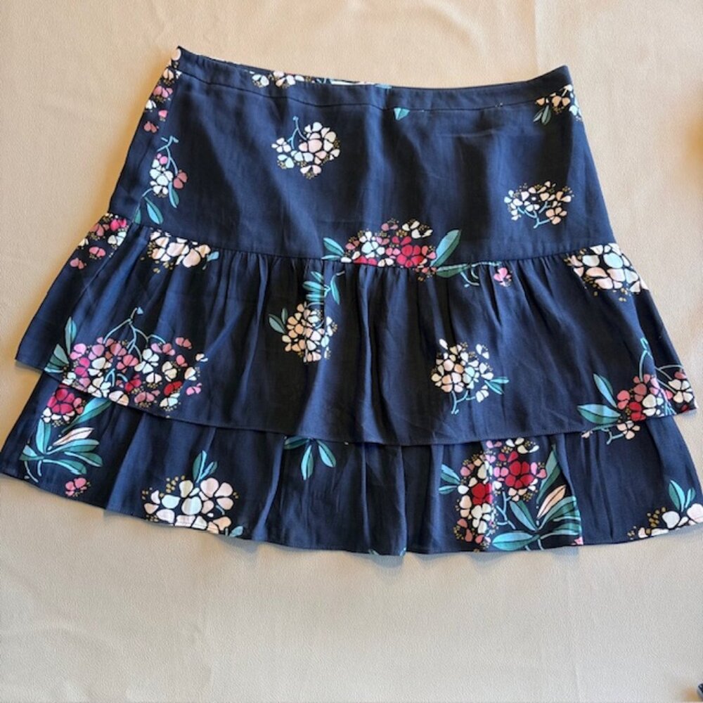 LOFT Skirt Gray Floral Ruffled Tiered Lined Boho Feminine Party Size 14 NWT